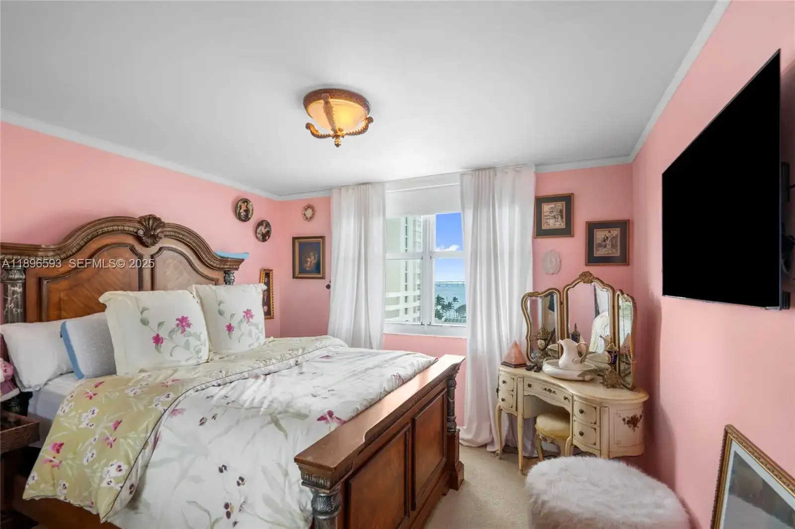 770 Claughton Island Dr # 806, Miami FL 33131 photo 2