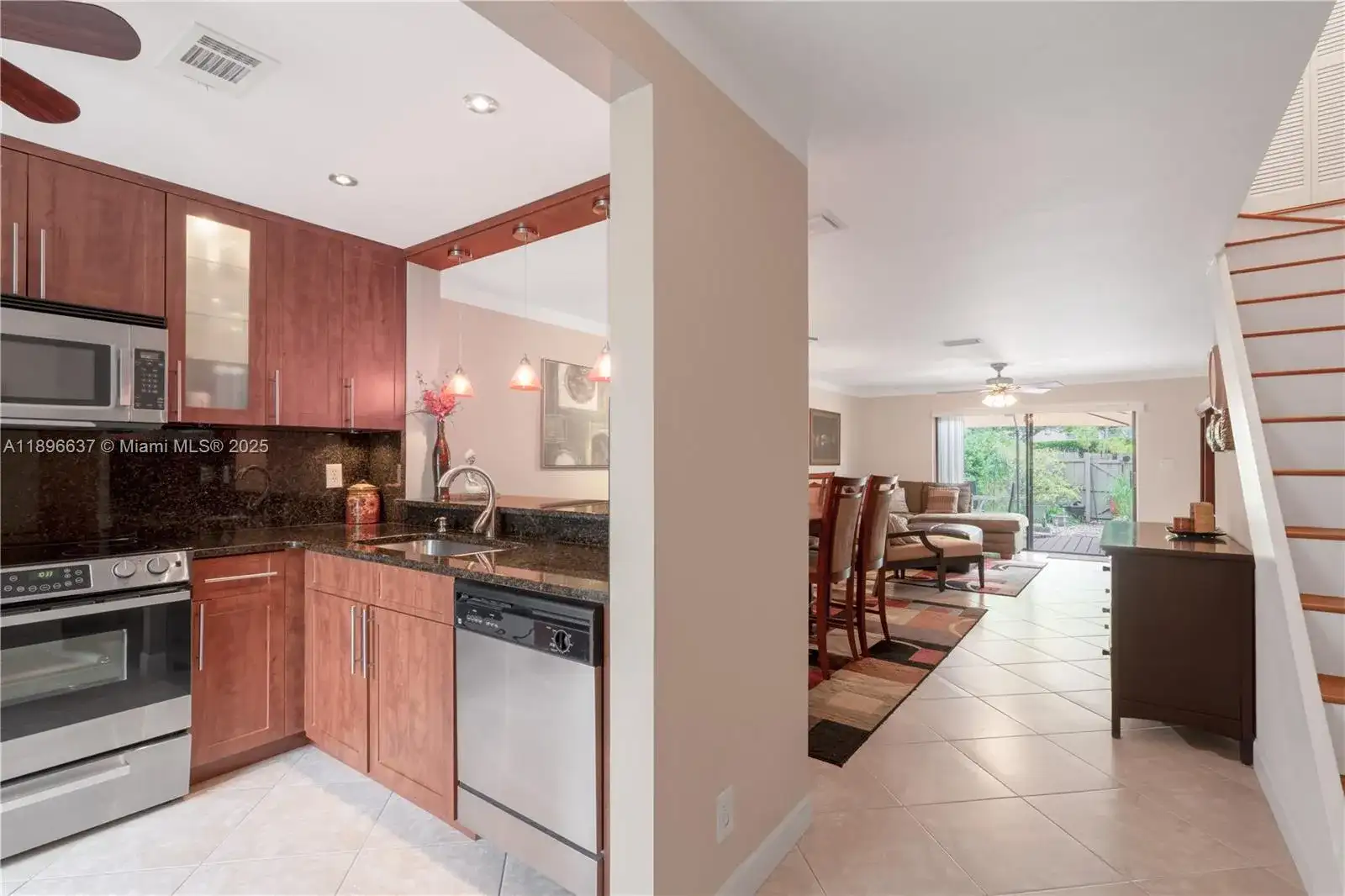 3024 S Oakland Forest Dr # 3101, Oakland Park FL 33309 photo 3