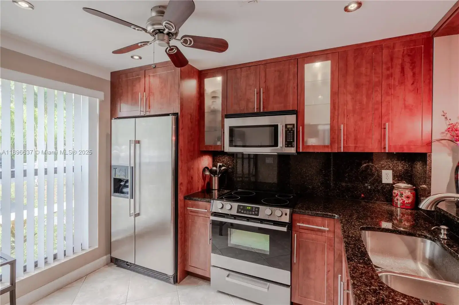 3024 S Oakland Forest Dr # 3101, Oakland Park FL 33309 photo 4