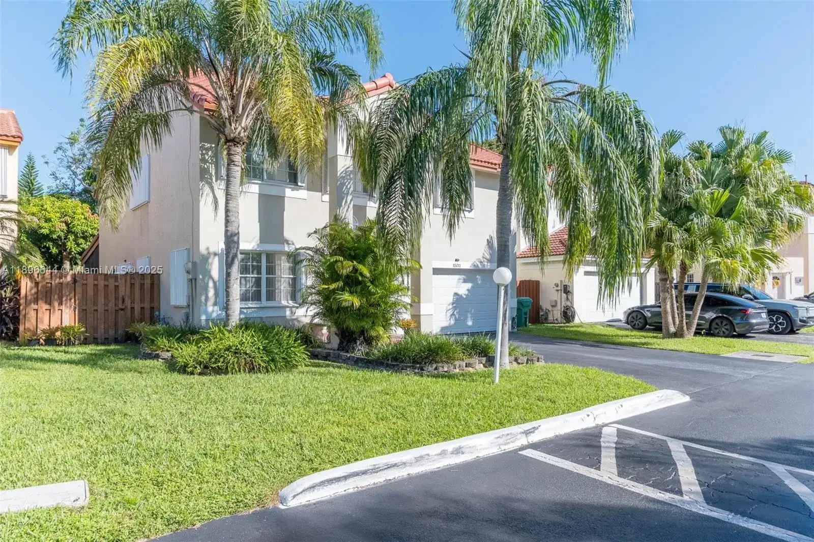 15011 SW 112th Ter, Miami FL 33196 photo 2