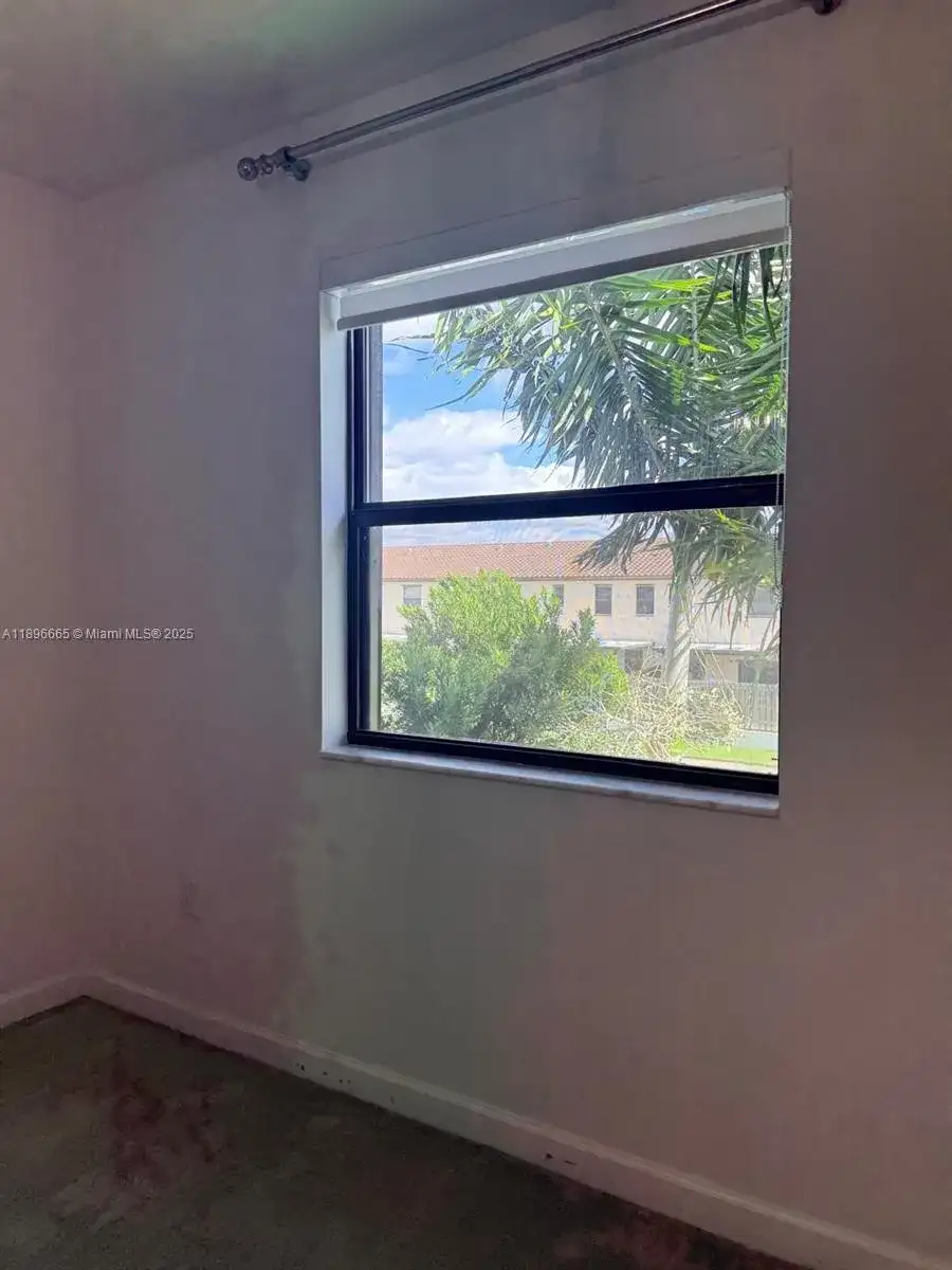 12715 SW 230th Ter, Miami FL 33170 photo 3