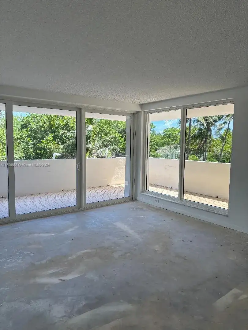 177 Ocean Lane Dr # 208, Key Biscayne FL 33149 photo 3