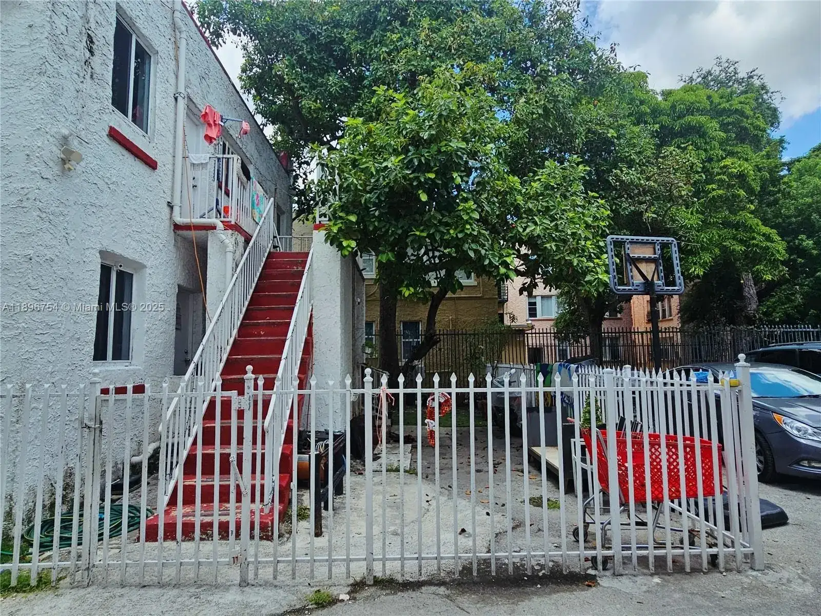 977 SW 5th St # 3, Miami FL 33130 photo 2