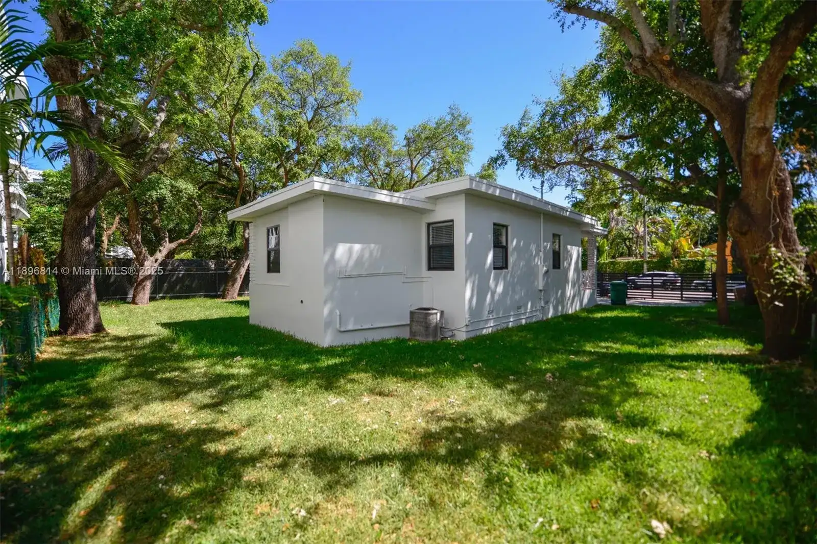 655 NE 62nd St, Miami FL 33138 photo 3
