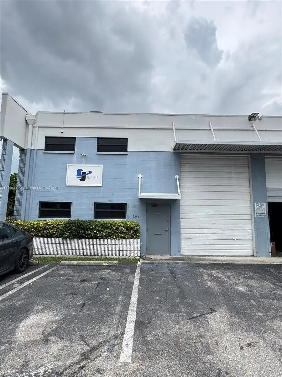 8315 NW 64th St # 1, Medley FL 33166