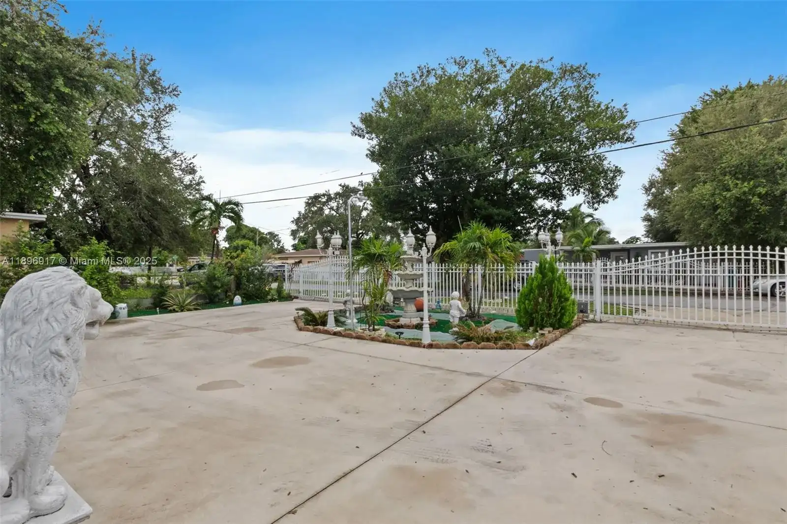 2321 NW 153rd St, Miami Gardens FL 33054 photo 5
