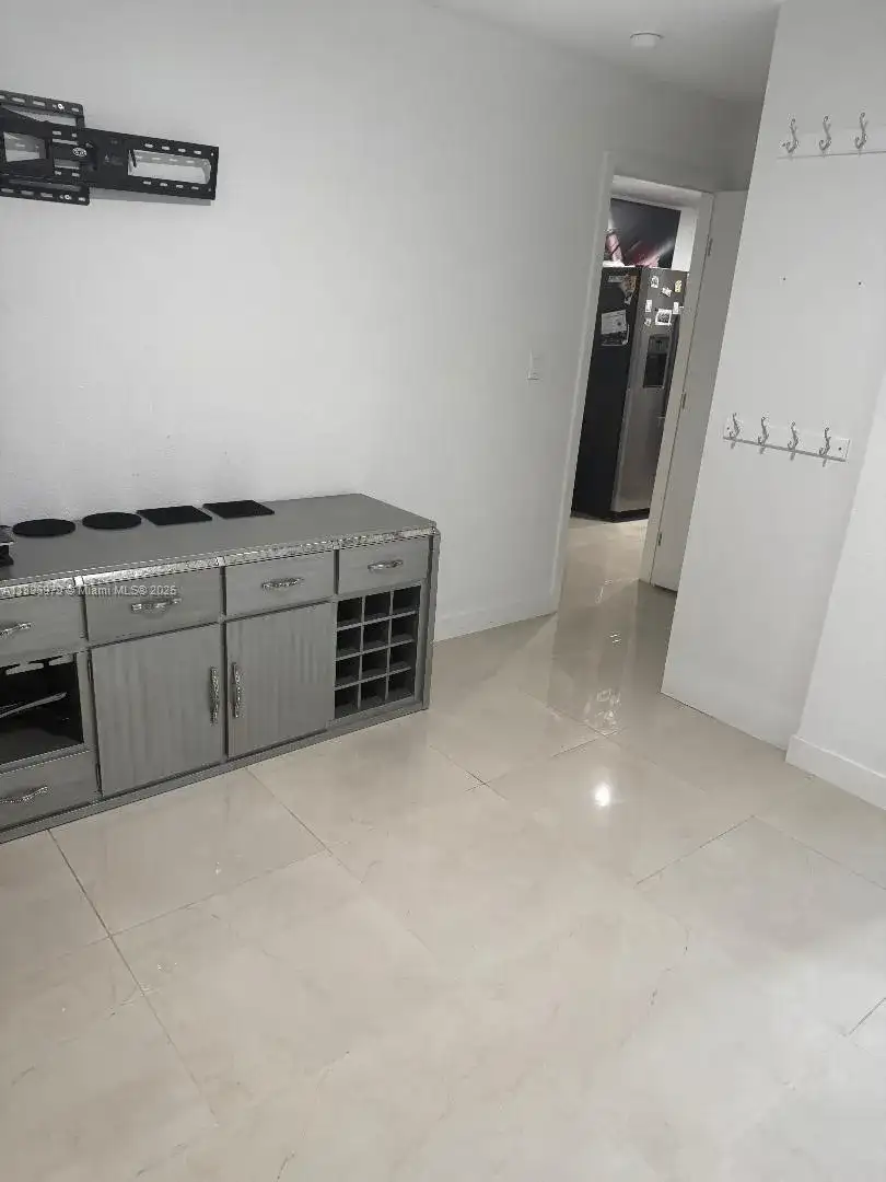 1152 NW 2nd St # 1, Florida City FL 33034 photo 4