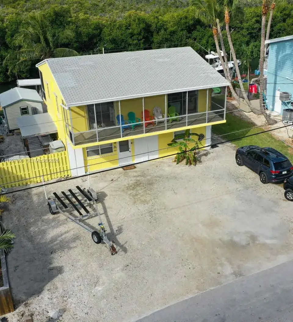 164 Venetian Dr, Islamorada FL 33036 photo 2