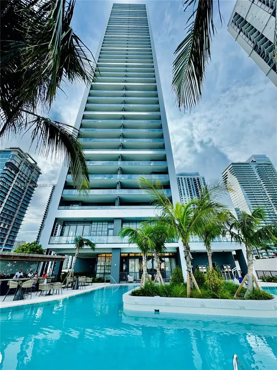 159 NE 6th St # 4314, Miami FL 33132 photo 3