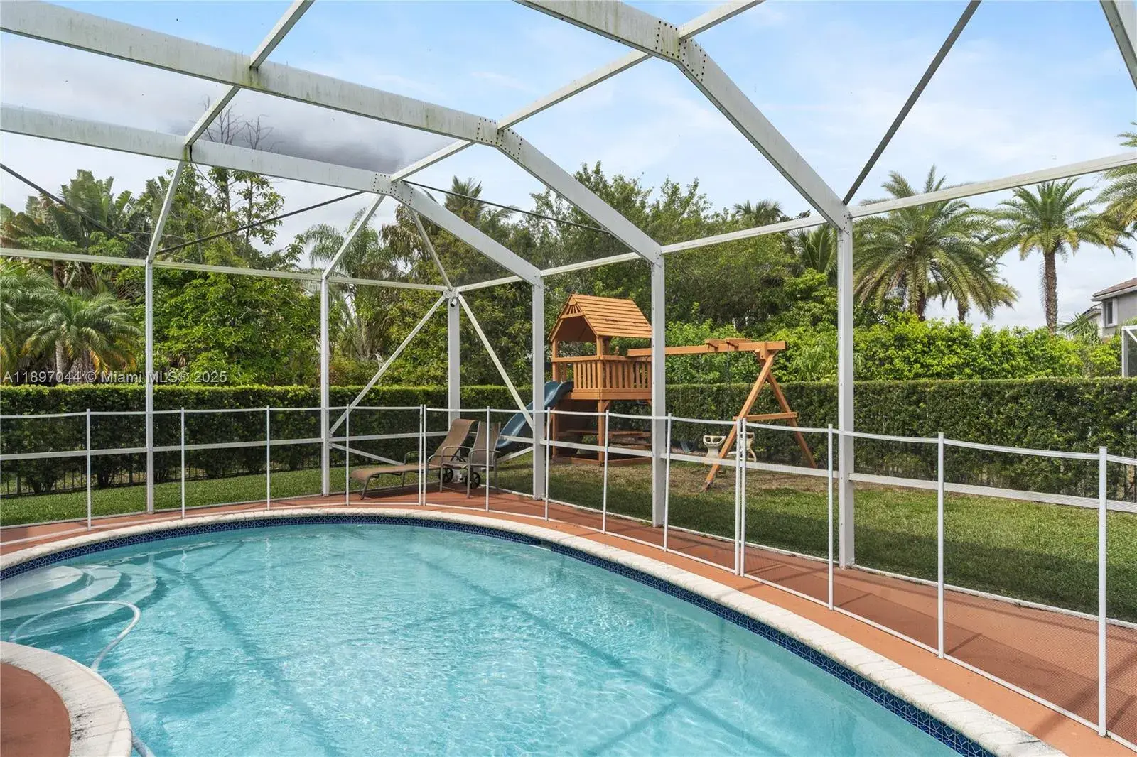 4491 Foxtail Ln, Weston FL 33331