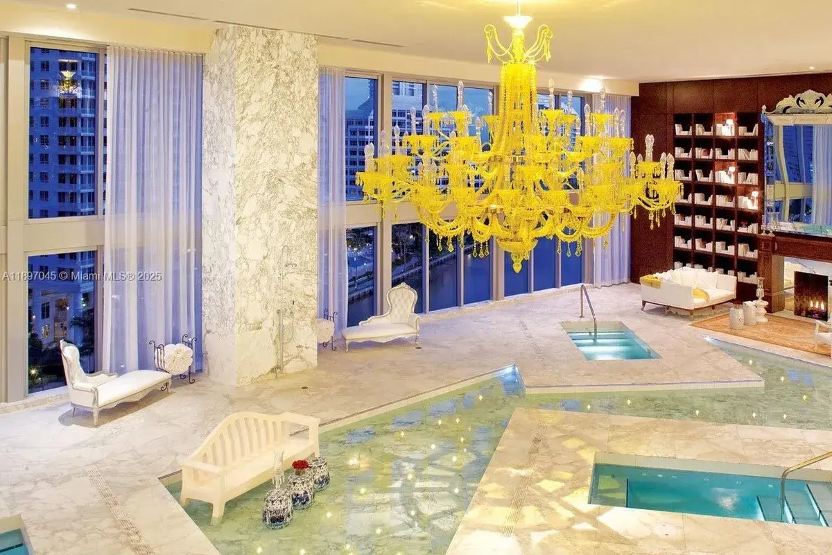 485 Brickell Ave # 2606, Miami FL 33131
