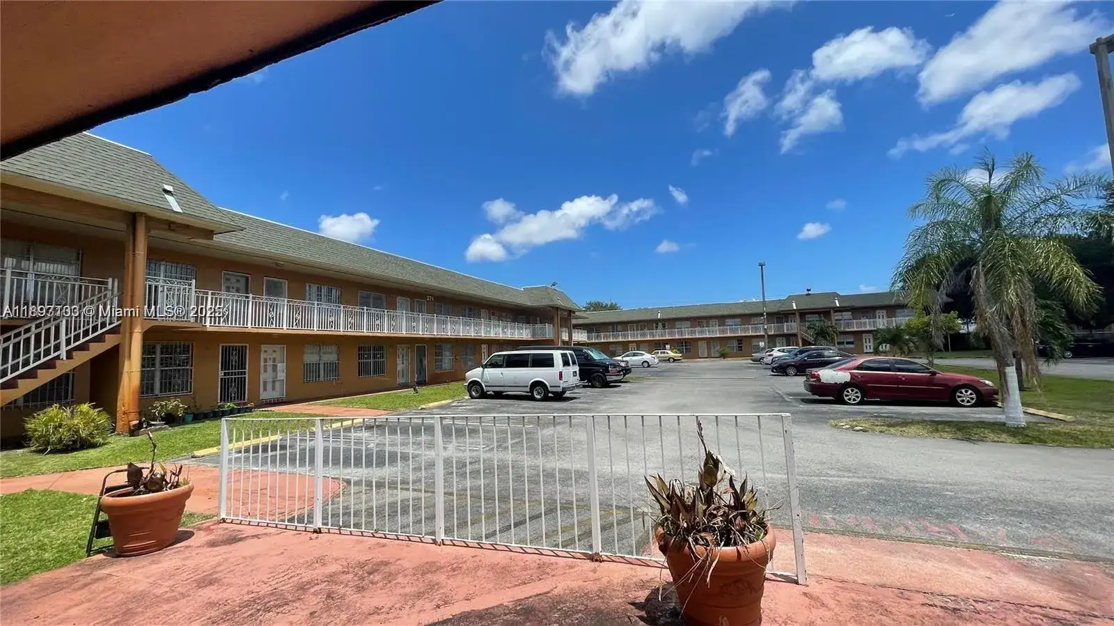 271 NW 177th St # 104, Miami Gardens FL 33169 photo 3