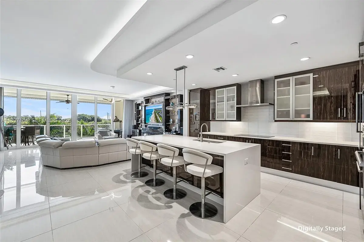 2720 Donald Ross Rd # 406, Palm Beach Gardens FL 33410