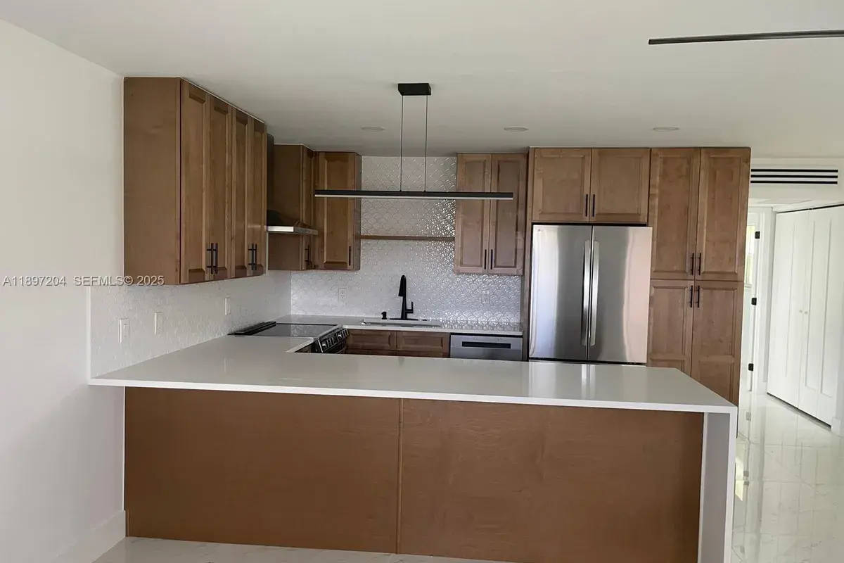 190 Seville H # H, Delray Beach FL 33446