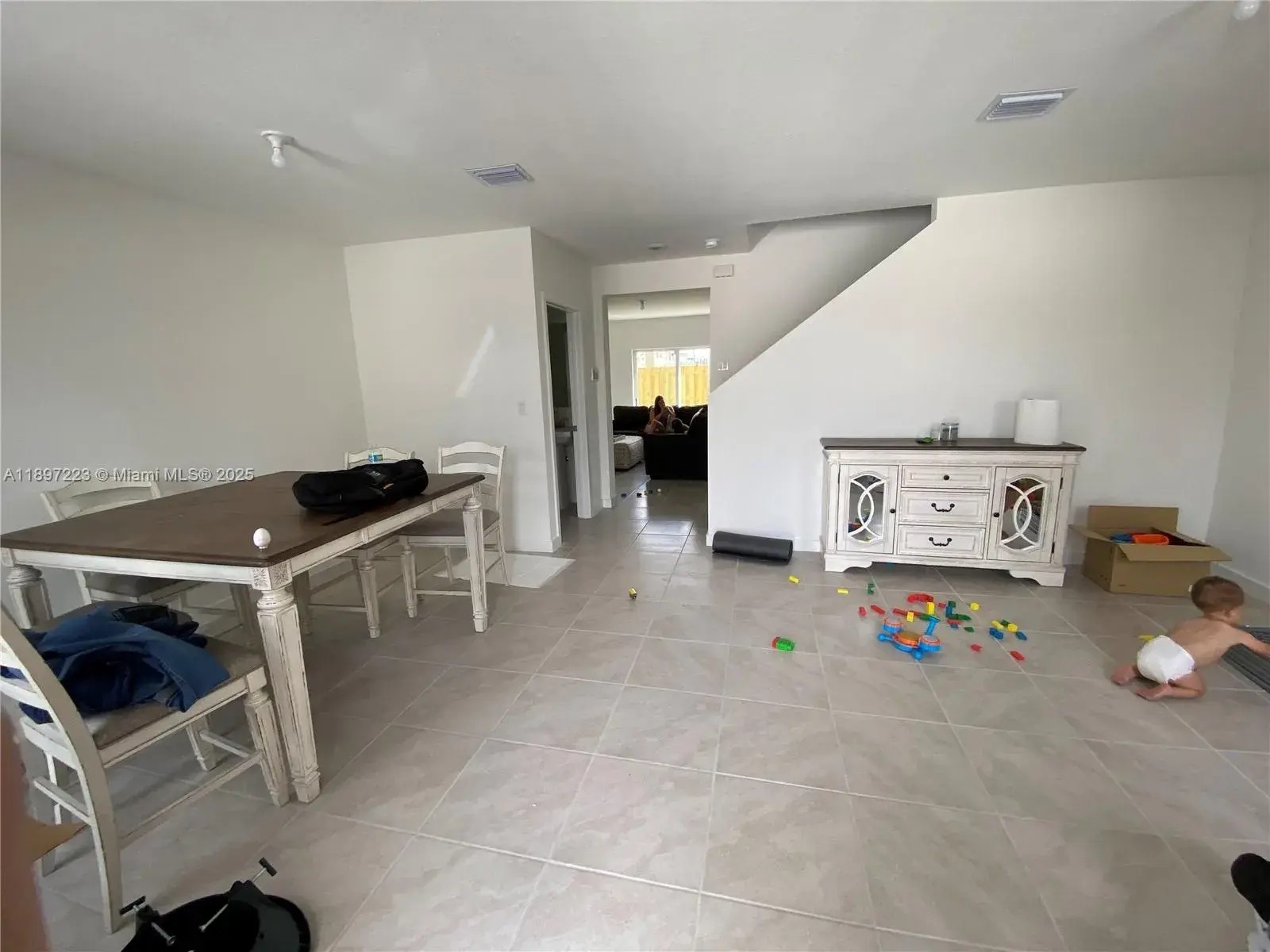 493 NE 5th Pl, Florida City FL 33034