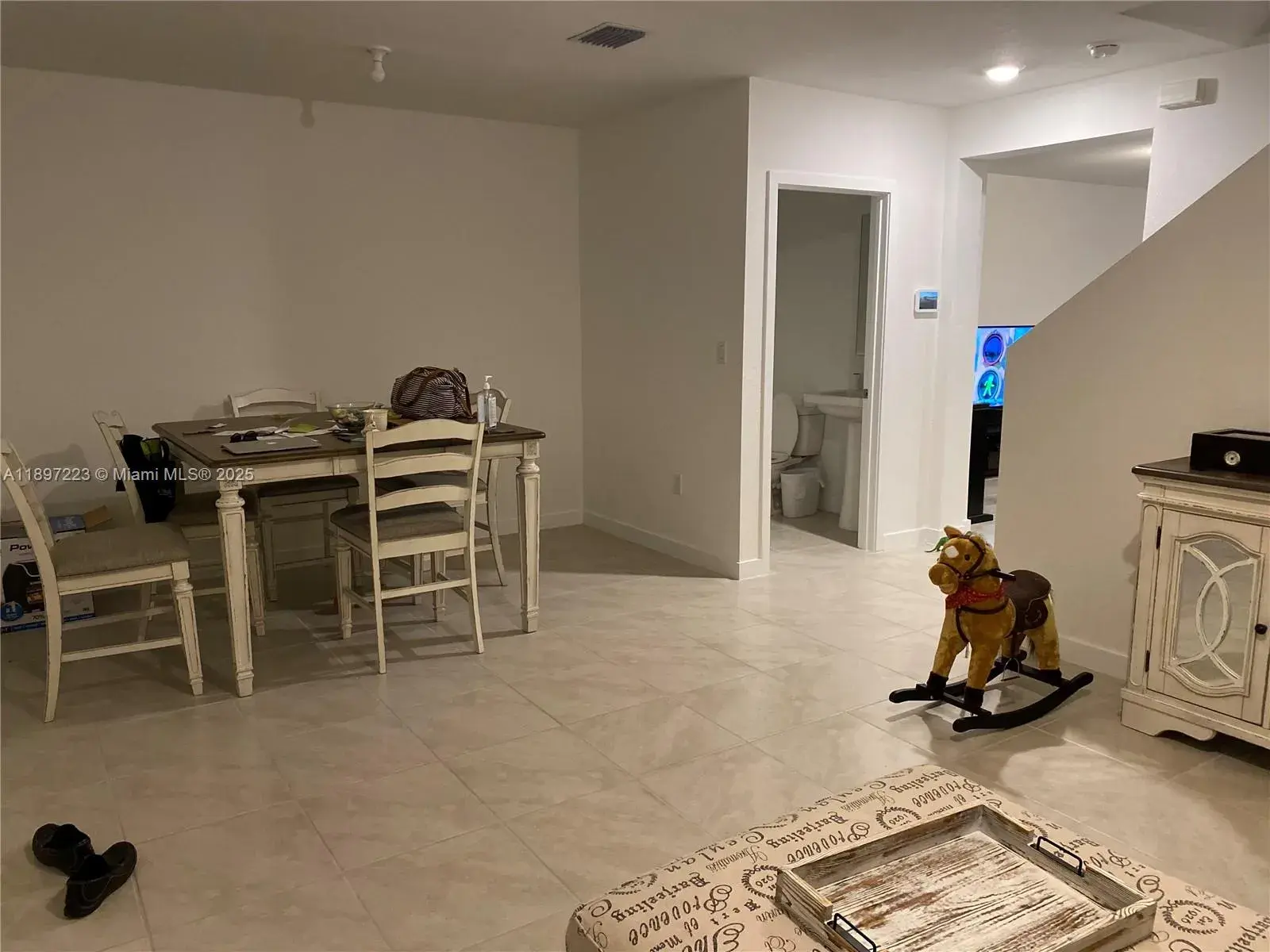 493 NE 5th Pl, Florida City FL 33034