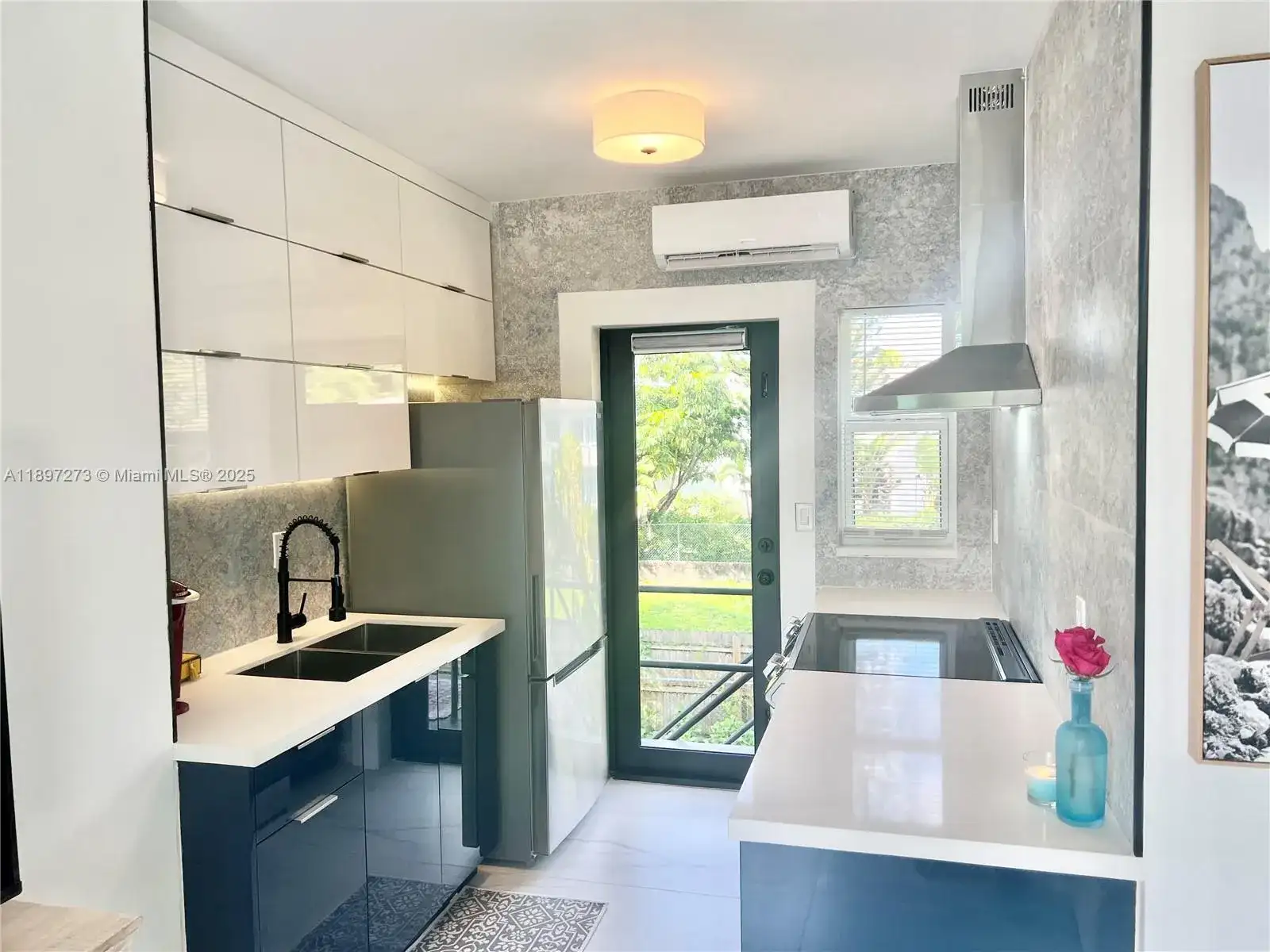8270 NE 1st Pl # 4, Miami FL 33138 photo 3