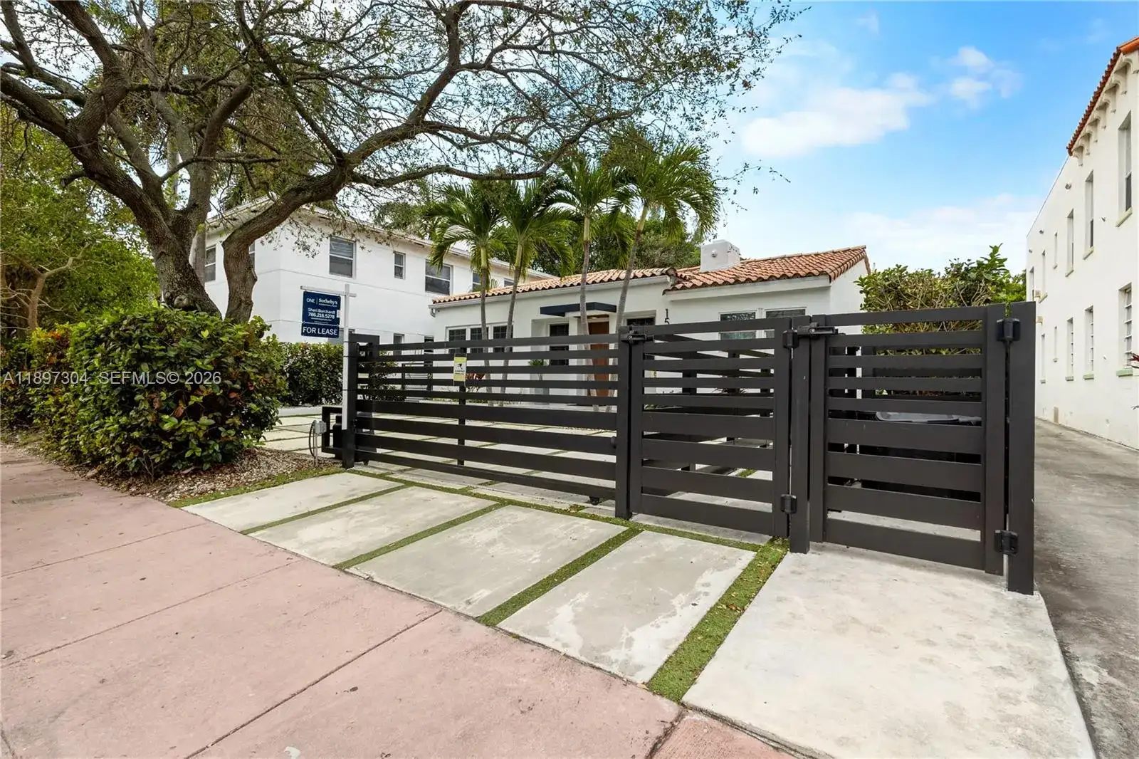 1544 Michigan Ave, Miami Beach FL 33139 photo 5