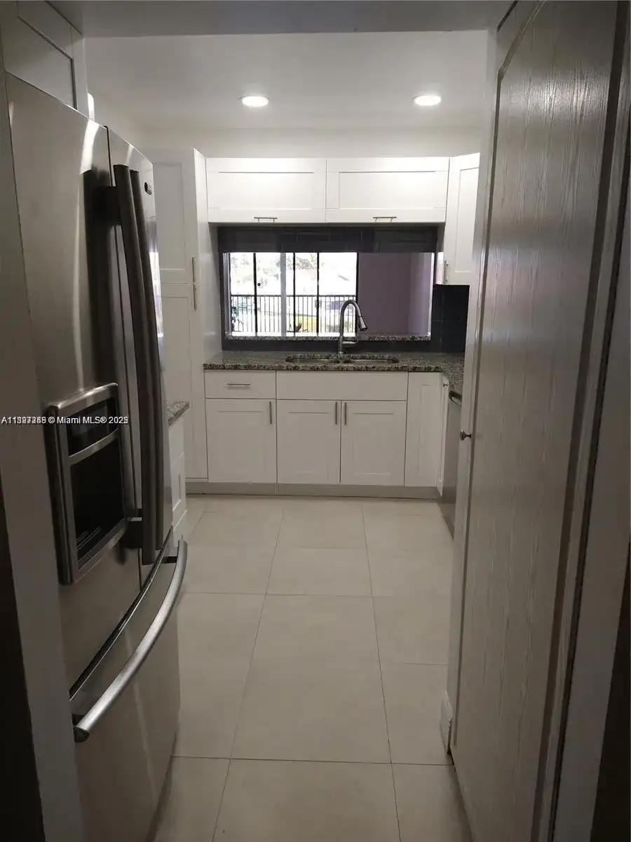 6575 W Oakland Park Blvd # 308, Lauderhill FL 33313 photo 5
