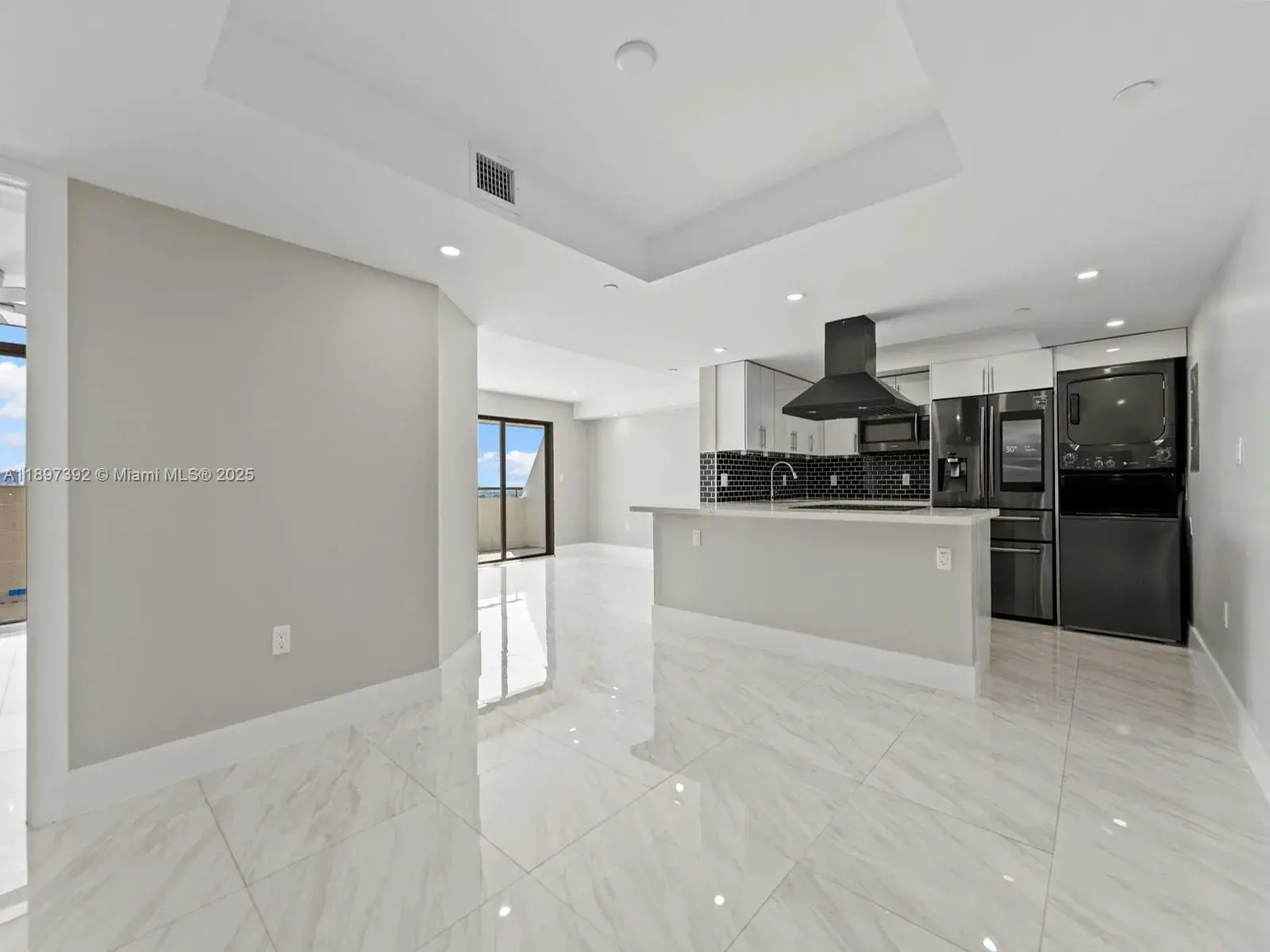 911 E Ponce De Leon Blvd # 1601, Coral Gables FL 33134