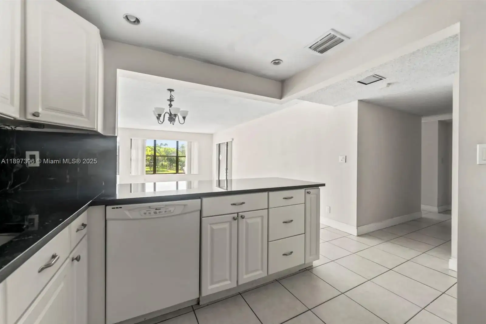 2311 S Cypress Bend Dr # 217A, Pompano Beach FL 33069 photo 4