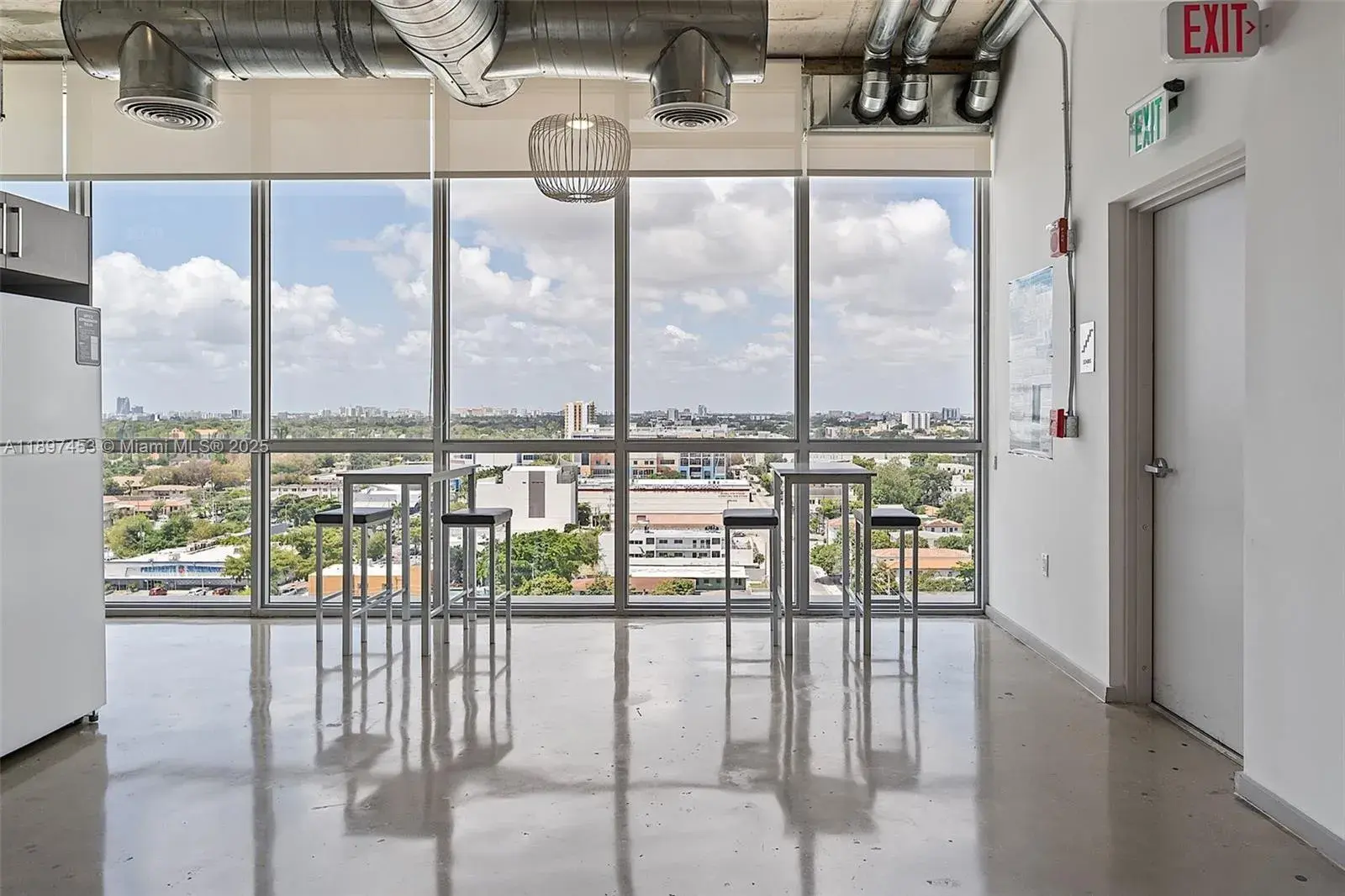 420 SW 7th St # 1204, Miami FL 33130