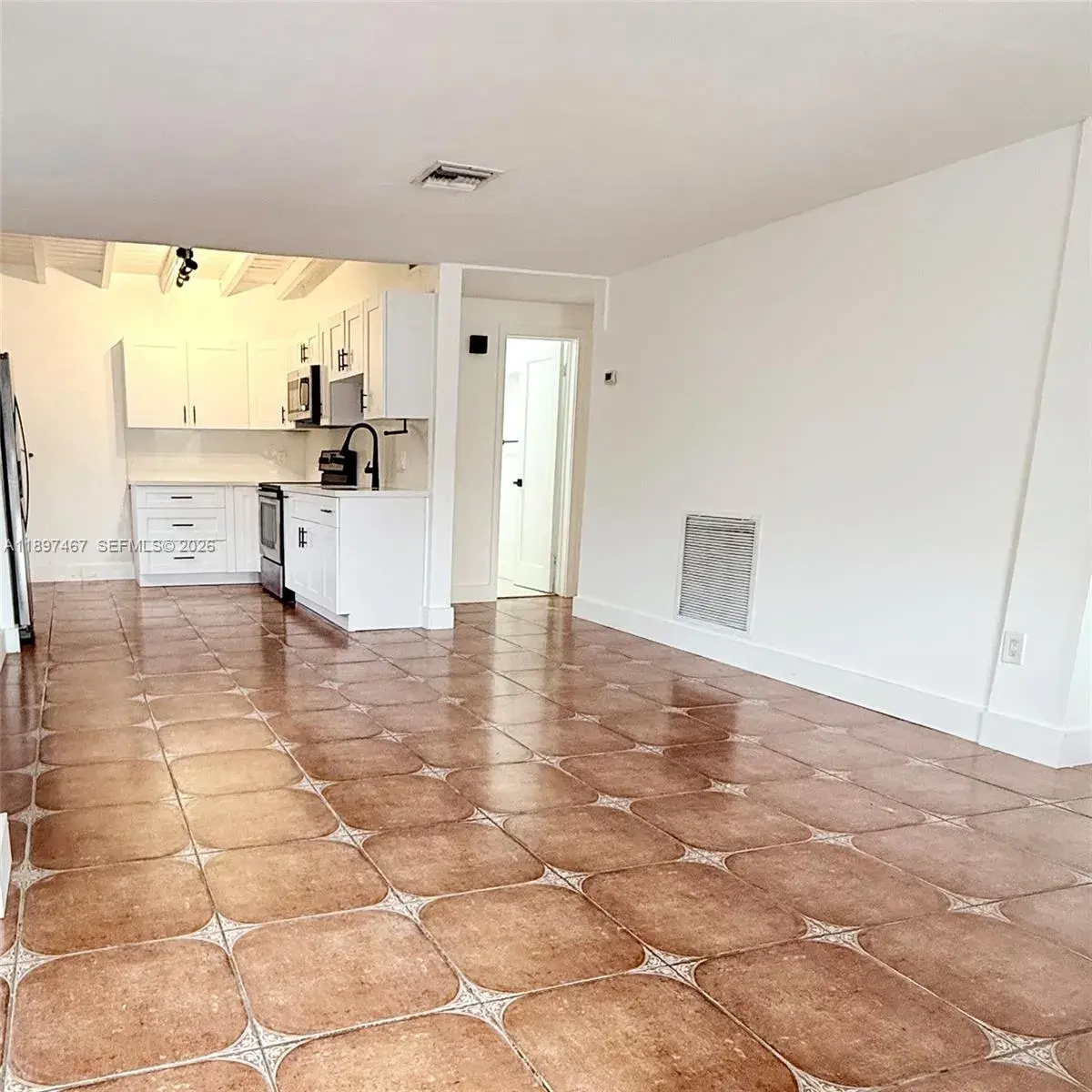 2729 SW 67th Ave, Miami FL 33155