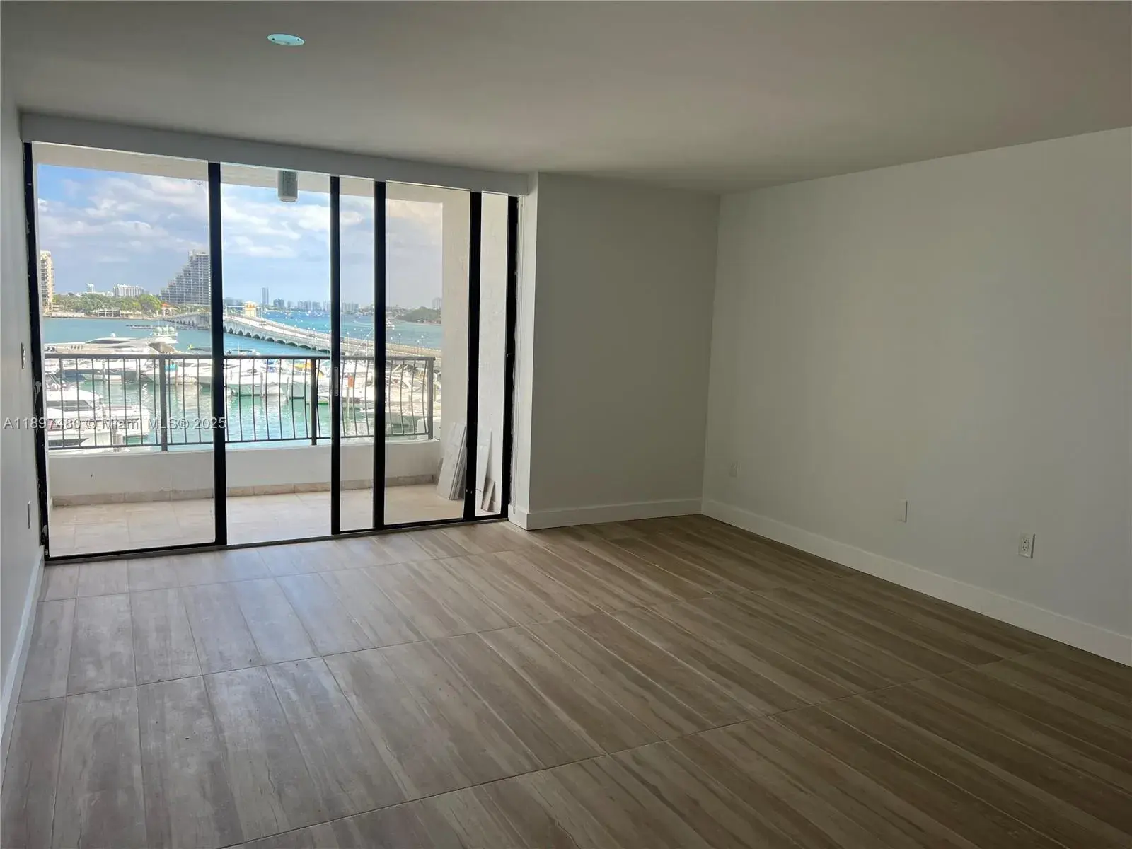 555 NE 15th St # 411, Miami FL 33132