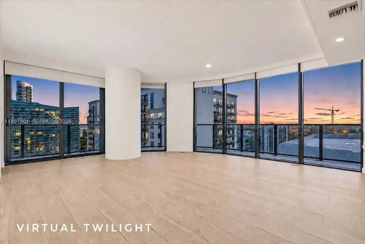 55 SW 9th ST # 3006, Miami FL 33130 photo 2