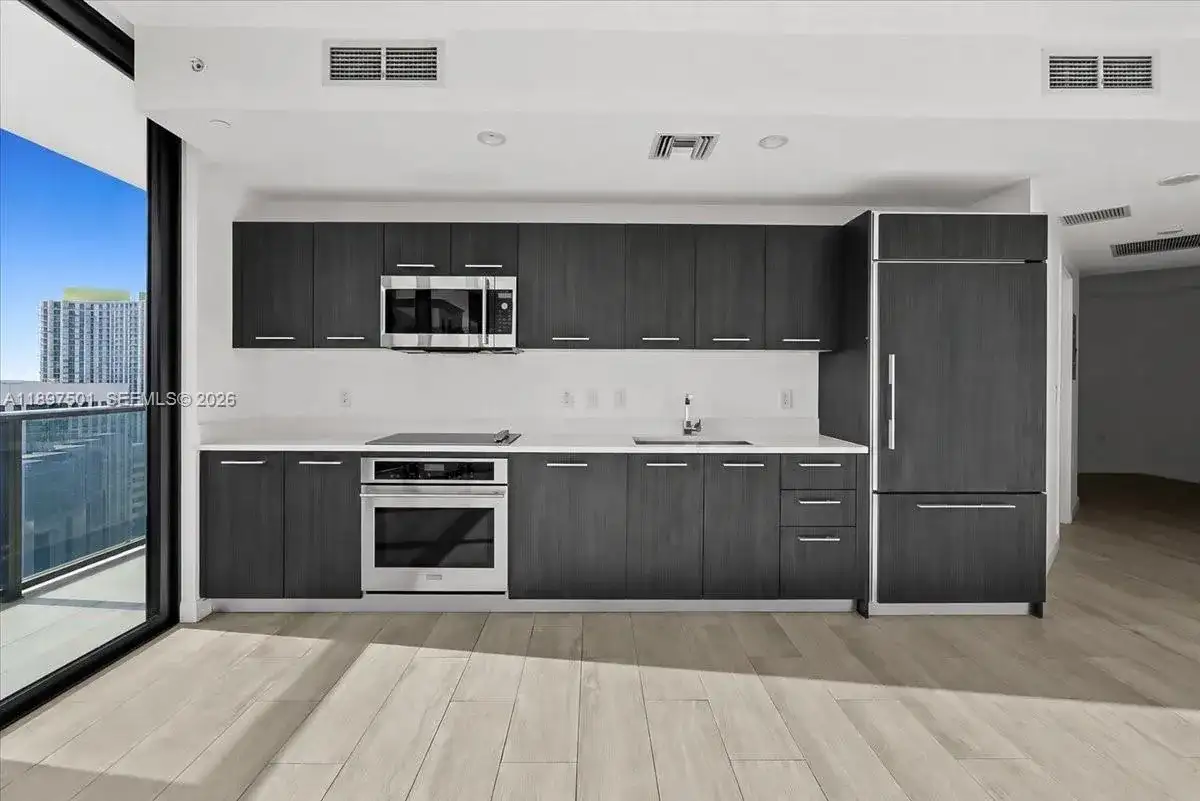 55 SW 9th ST # 3006, Miami FL 33130 photo 5