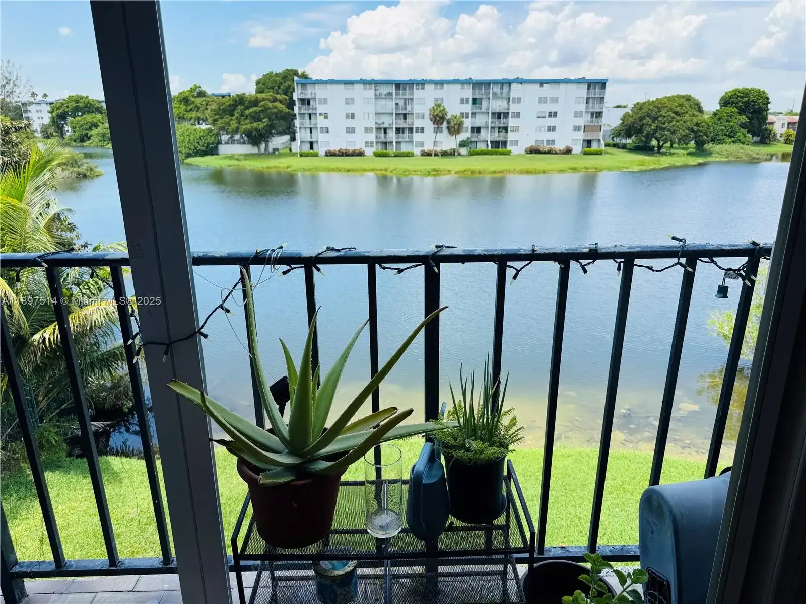 502 NW 87th Ave # 302, Miami FL 33172 photo 4