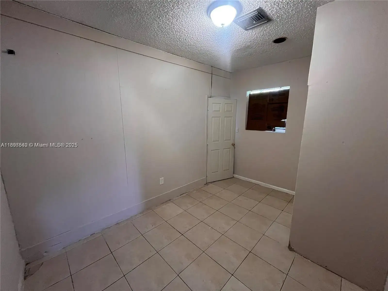 1330 NE 212th Ter # 1, Miami FL 33179 photo 3