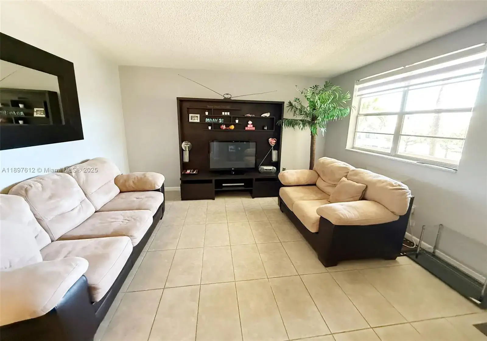 16790 NE 14th Ave # 208, Miami FL 33162 photo 2