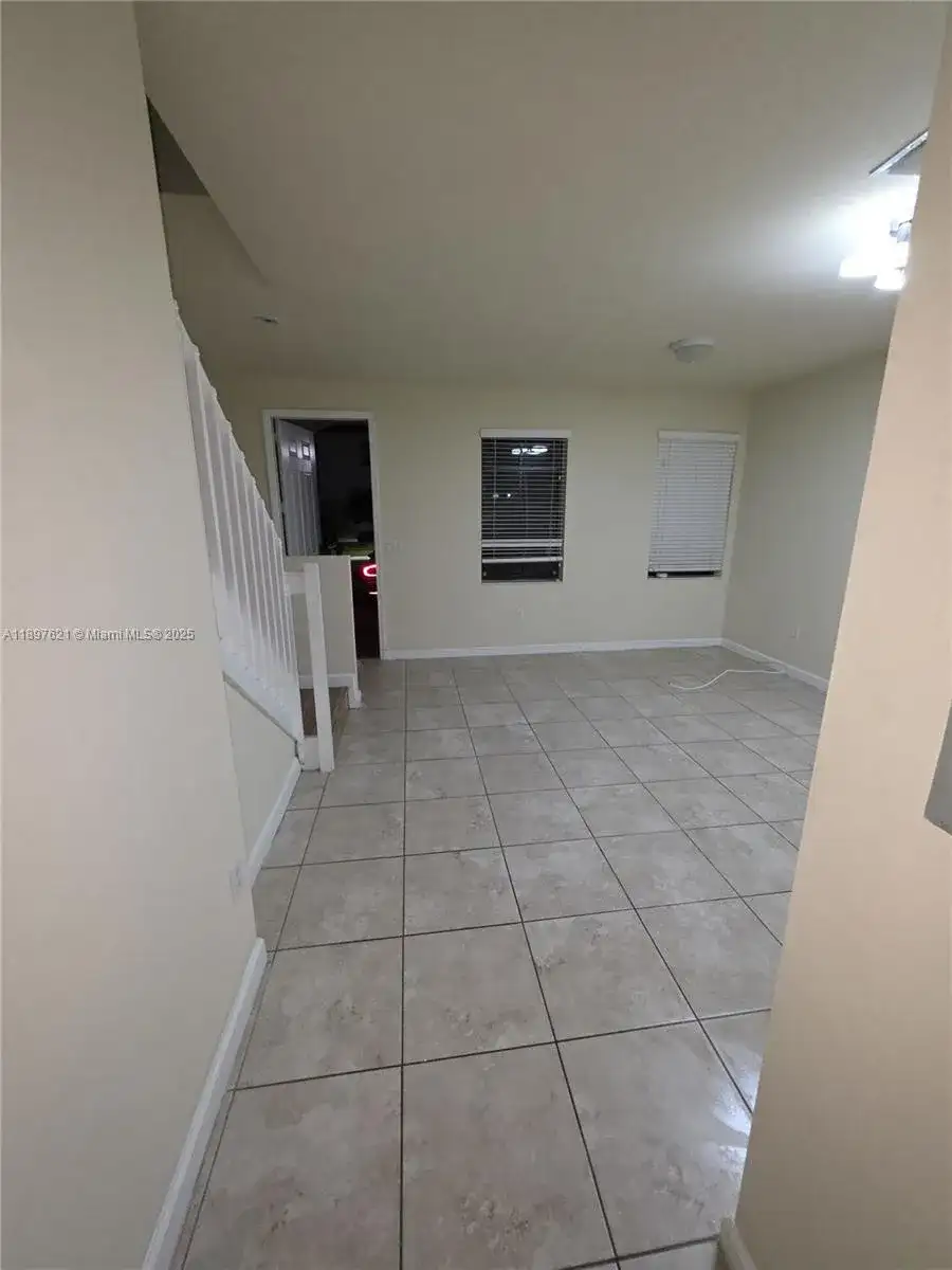 528 SE 32nd Ave # 528, Homestead FL 33033 photo 5
