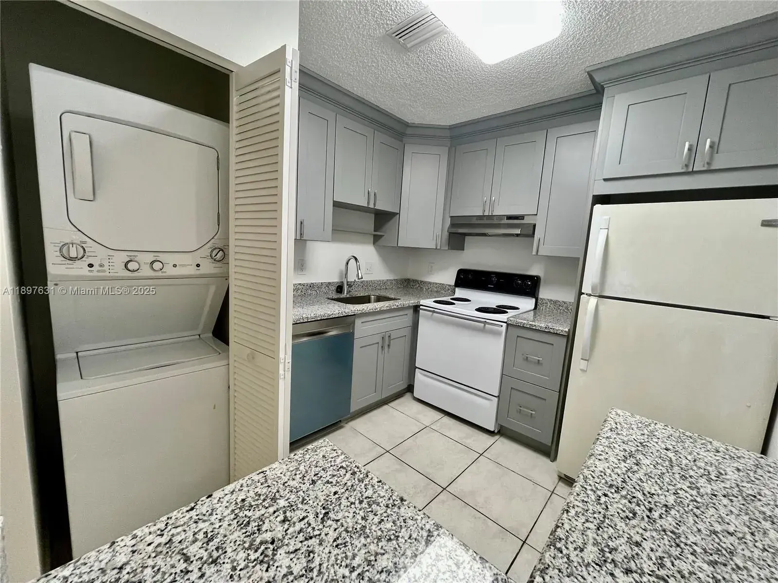 10992 Royal Palm Blvd Bldg 2 # 6, Coral Springs FL 33065