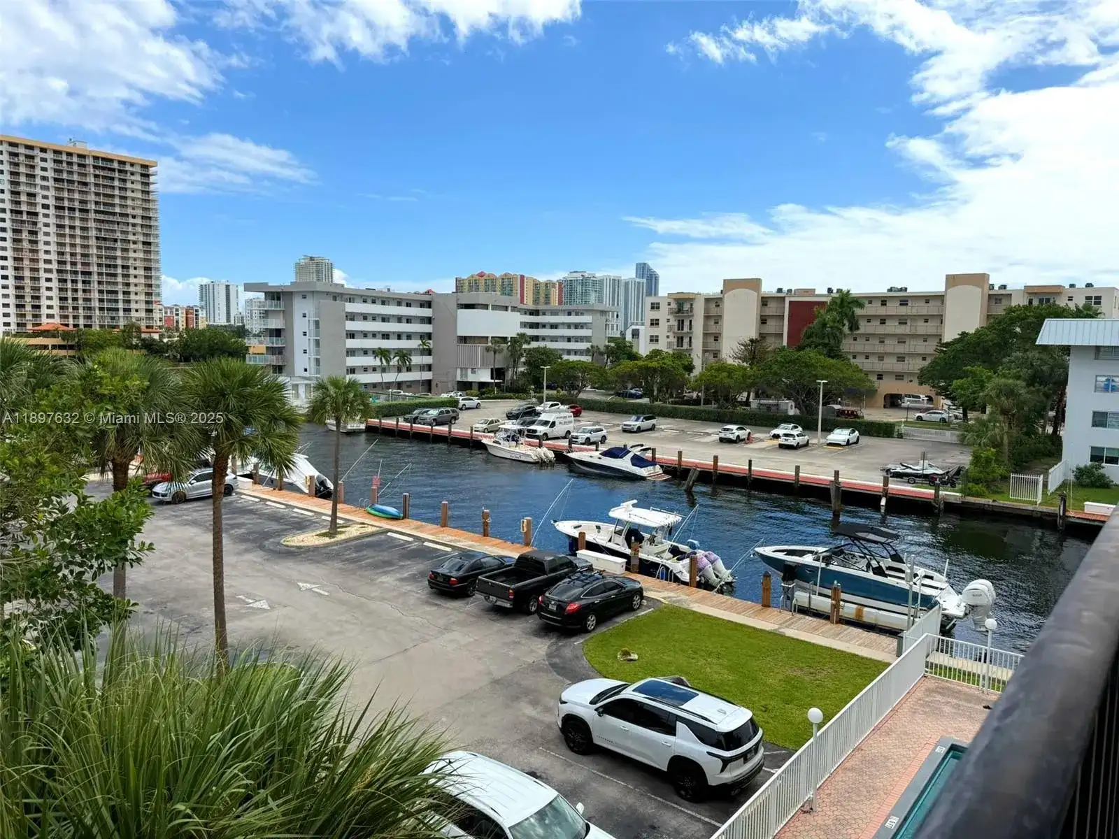 3860 NE 170th St # 412, North Miami Beach FL 33160 photo 2