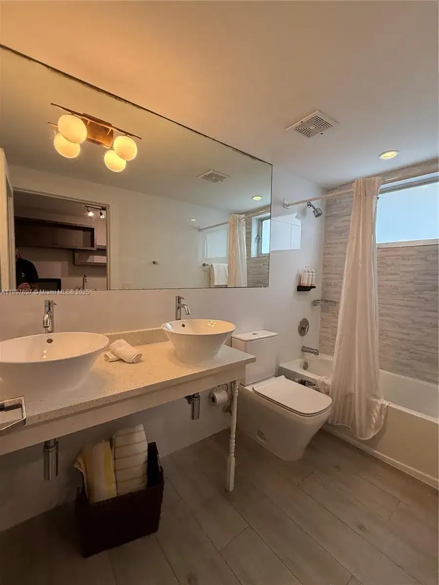 6755 Harding Ave # 2, Miami Beach FL 33141 photo 4