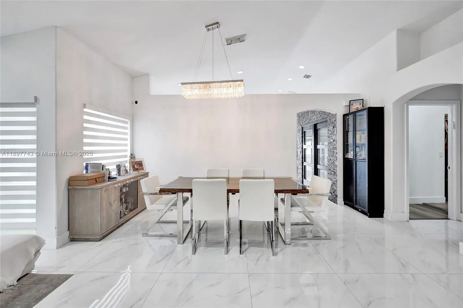4955 SW 33rd Ave, Hollywood FL 33312