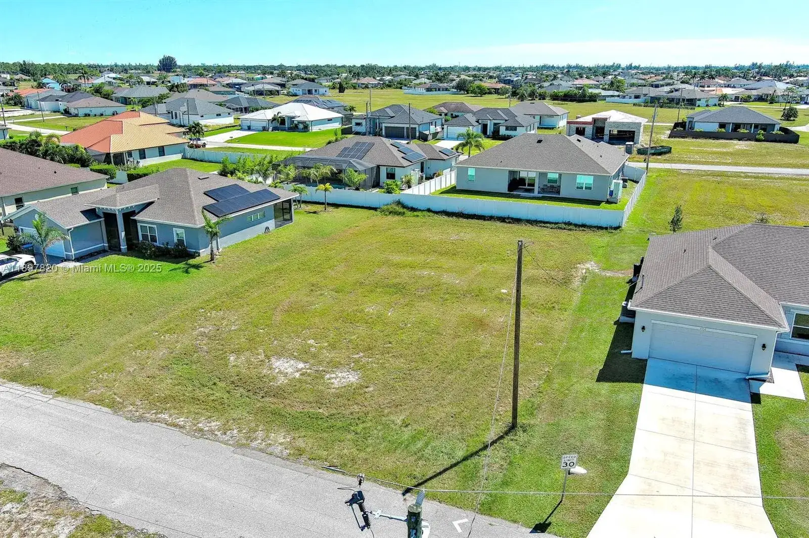 3548 NW 21ST TER, Cape Coral FL 33993 photo 3