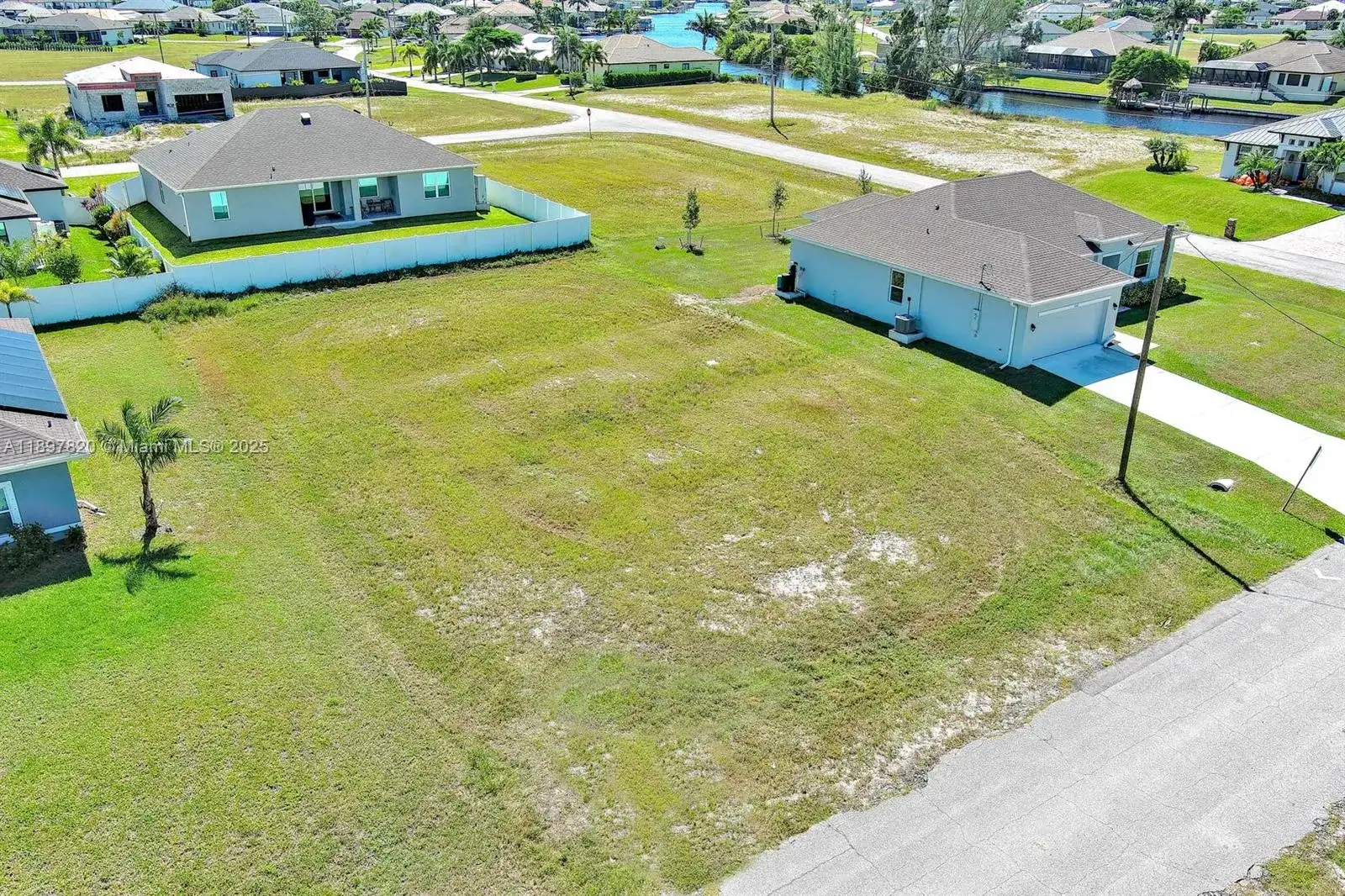 3548 NW 21ST TER, Cape Coral FL 33993 photo 5