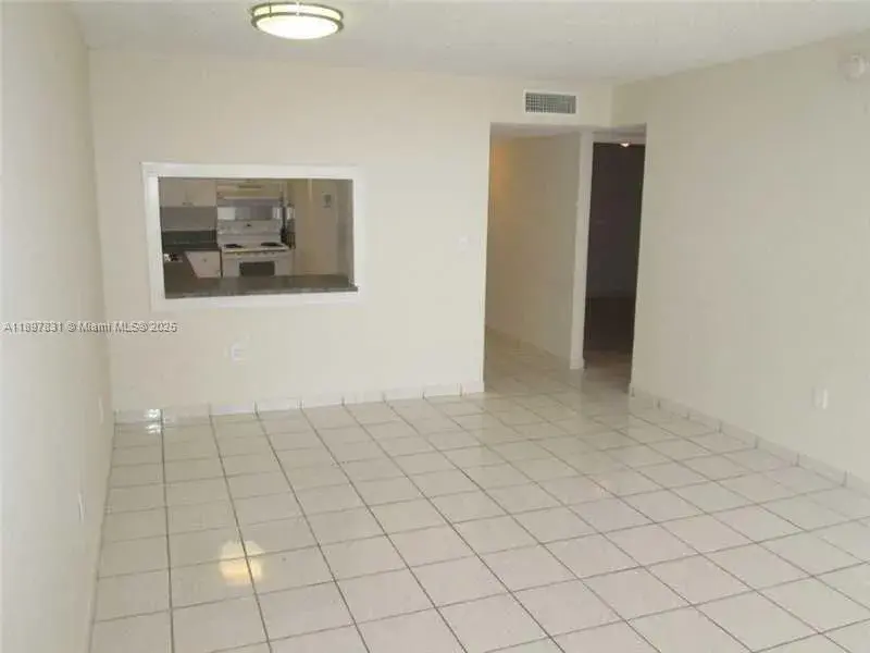 10000 NW 80th Ct # 2309, Hialeah Gardens FL 33016 photo 4