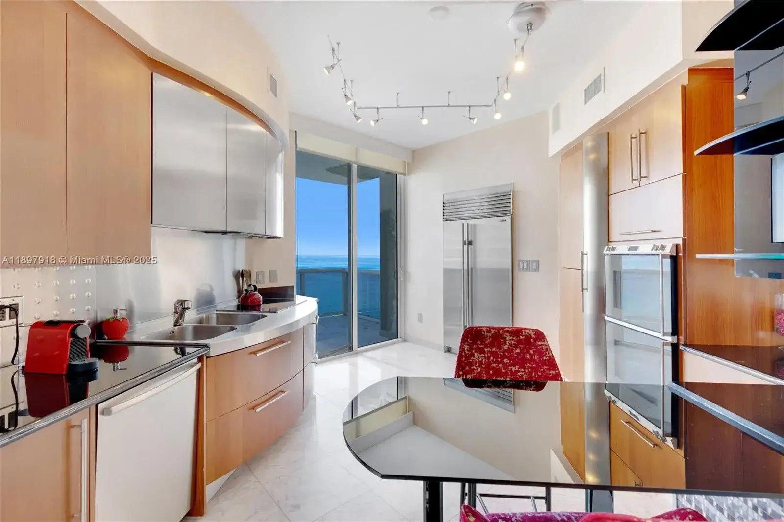18101 Collins Ave # 4609, Sunny Isles Beach FL 33160 photo 3