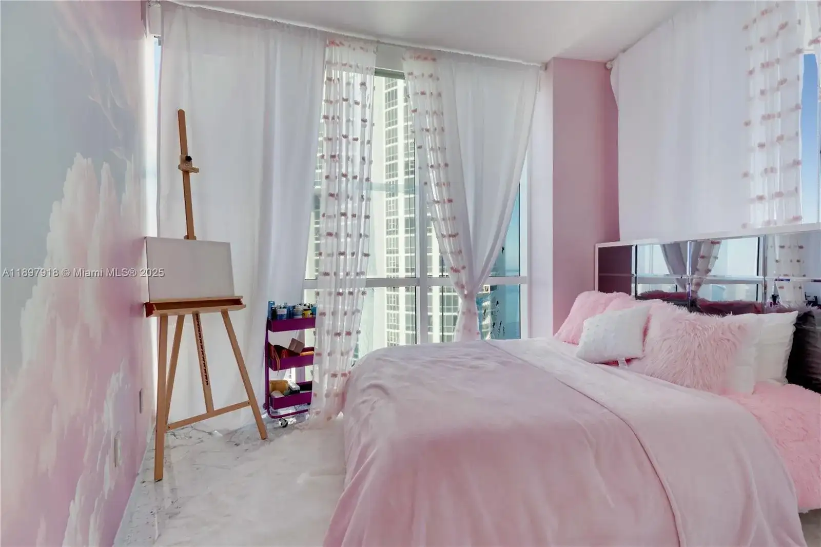 18101 Collins Ave # 4609, Sunny Isles Beach FL 33160 photo 5