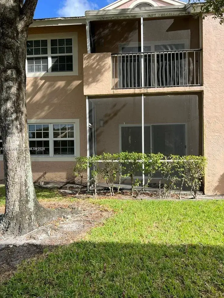 620 Cypress Club Way # I13, Deerfield Beach FL 33064 photo 2