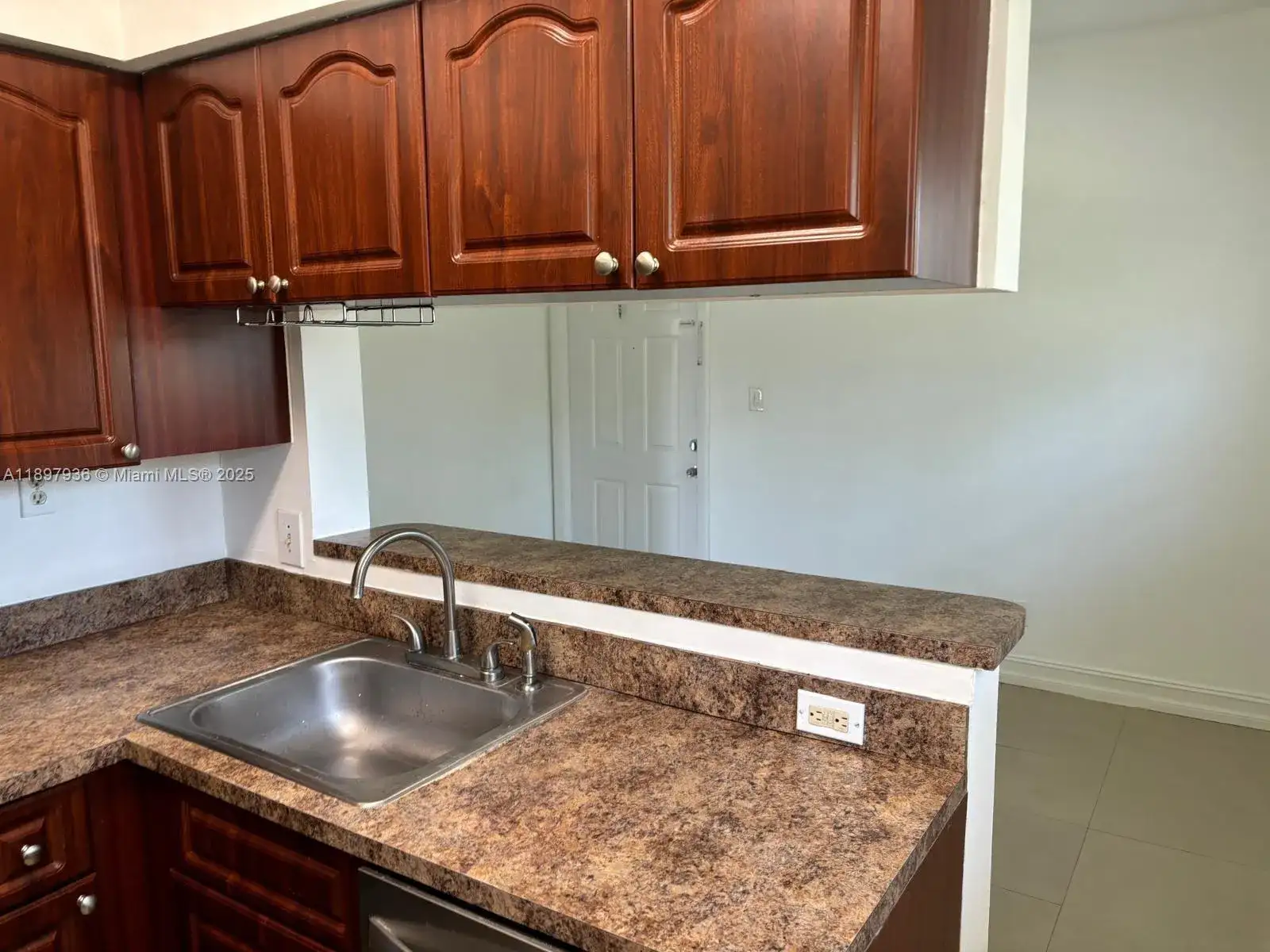 620 Cypress Club Way # I13, Deerfield Beach FL 33064 photo 4