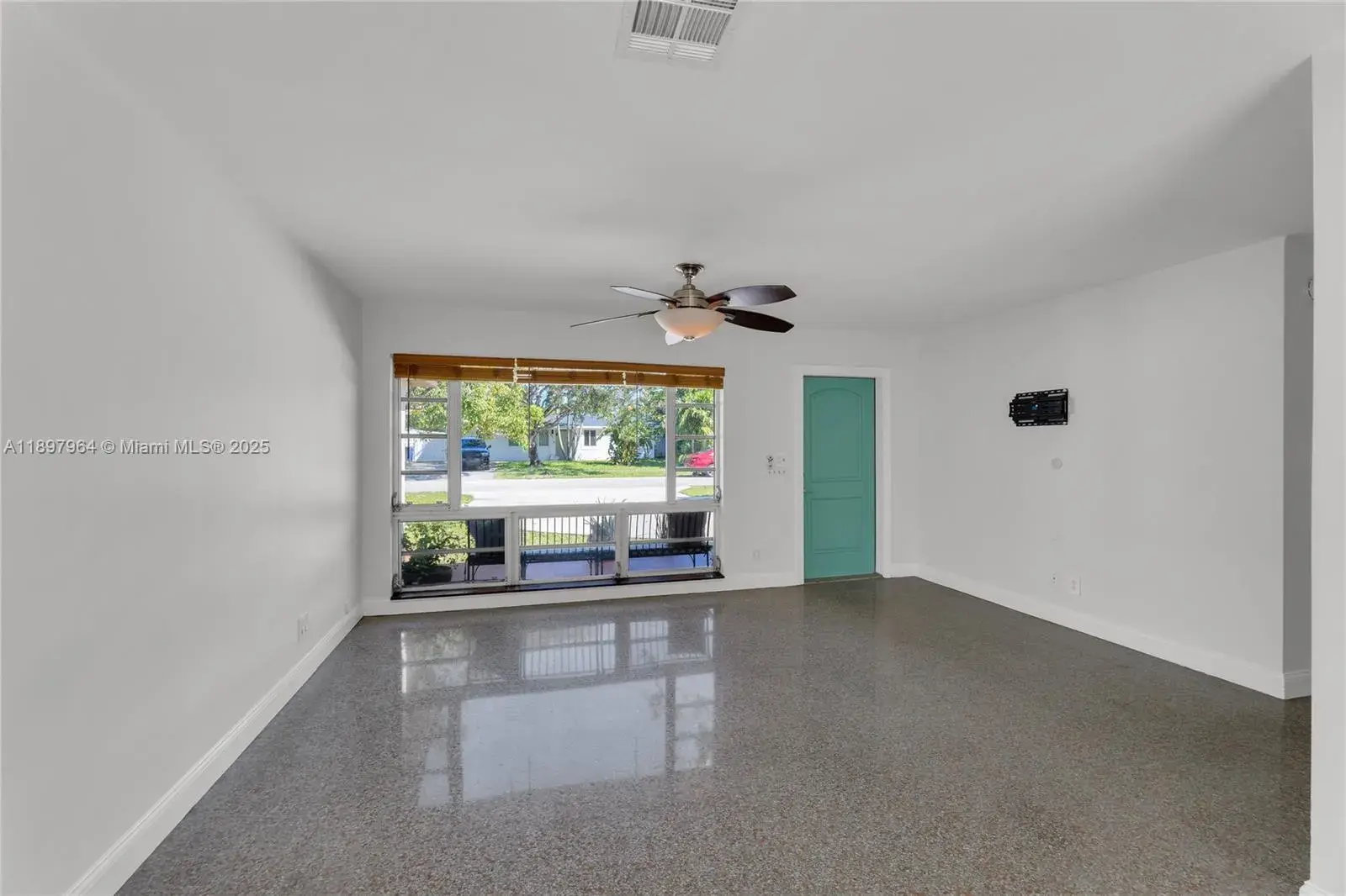 2249 SW 34th Ter, Fort Lauderdale FL 33312