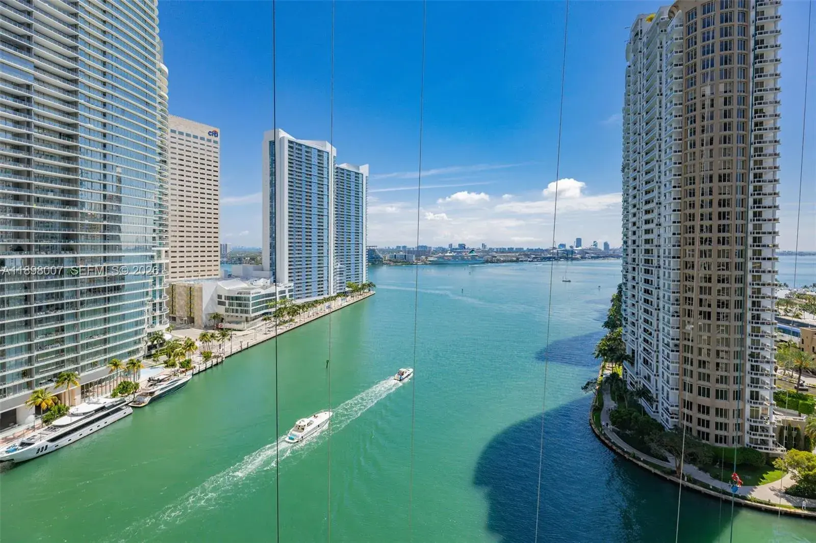 2 bedroom 2 bath Residential for sale at 465 Brickell Ave # 1602, Miami FL 33131