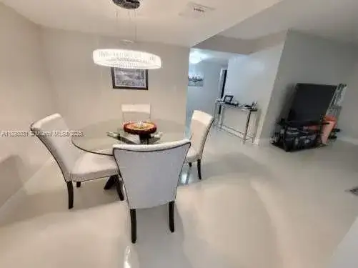 18071 Biscayne Blvd # 1801, Aventura FL 33160 photo 3