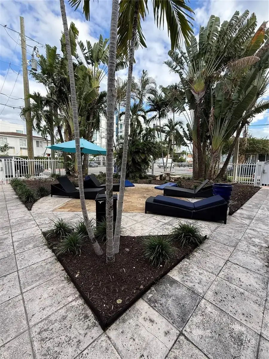 7710 Harding Ave # 1, Miami Beach FL 33141 photo 5