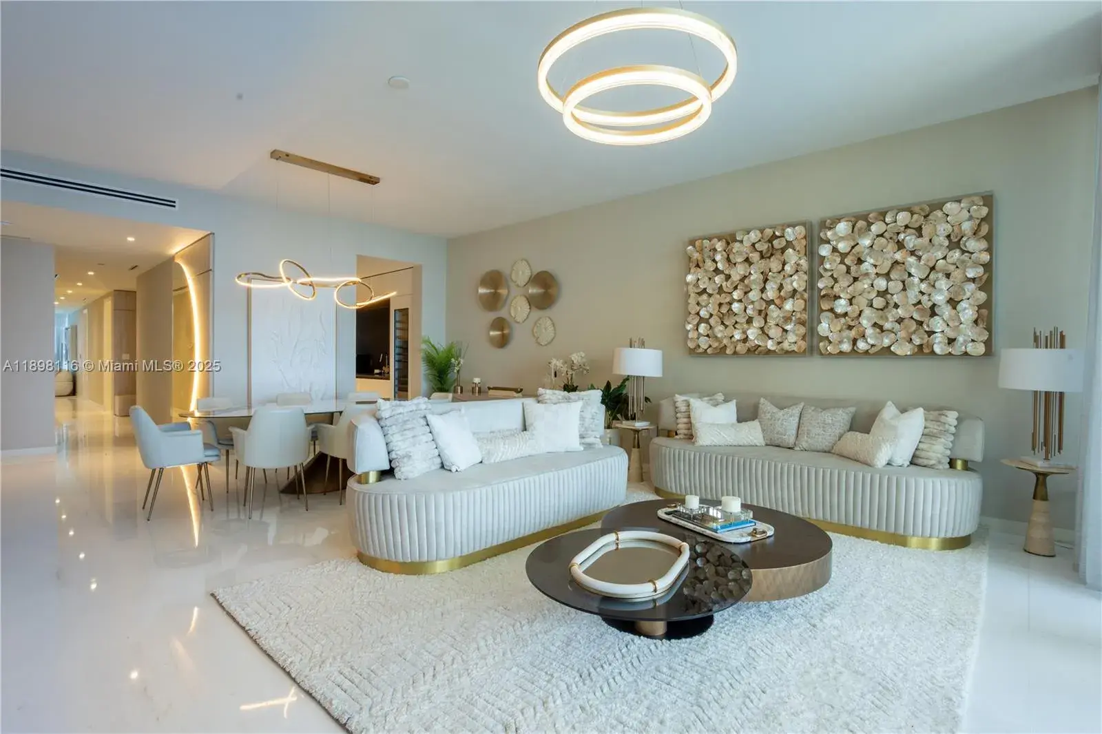 3 bedroom 4 bath Residential for sale at 300 Biscayne Boulevard Way # 2203C, Miami FL 33131